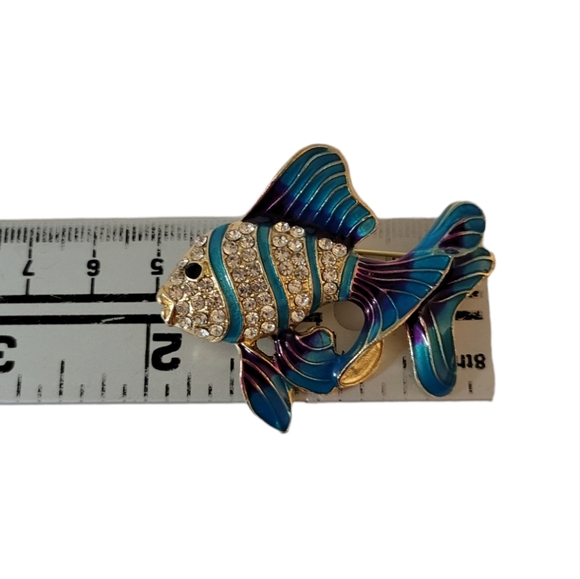 Enameled Fantail Goldfish Brooch - Picture 4 of 5